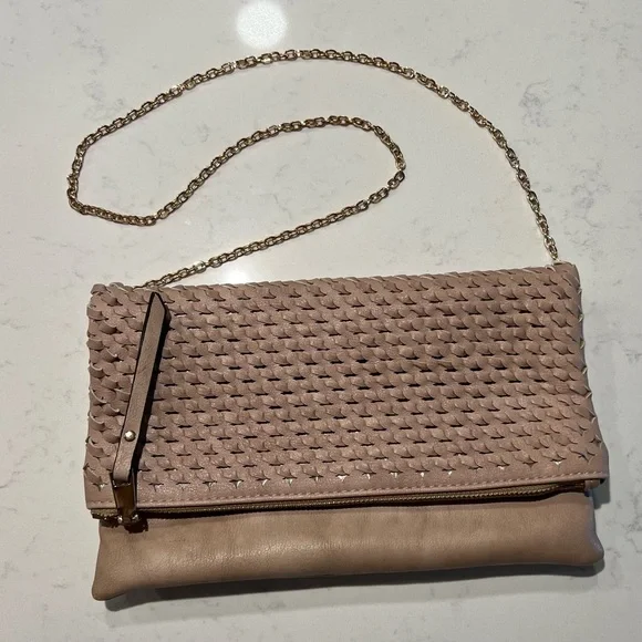 Urban Expressions beige woven convertible clutch/shoulder bag - Picture 3 of 6